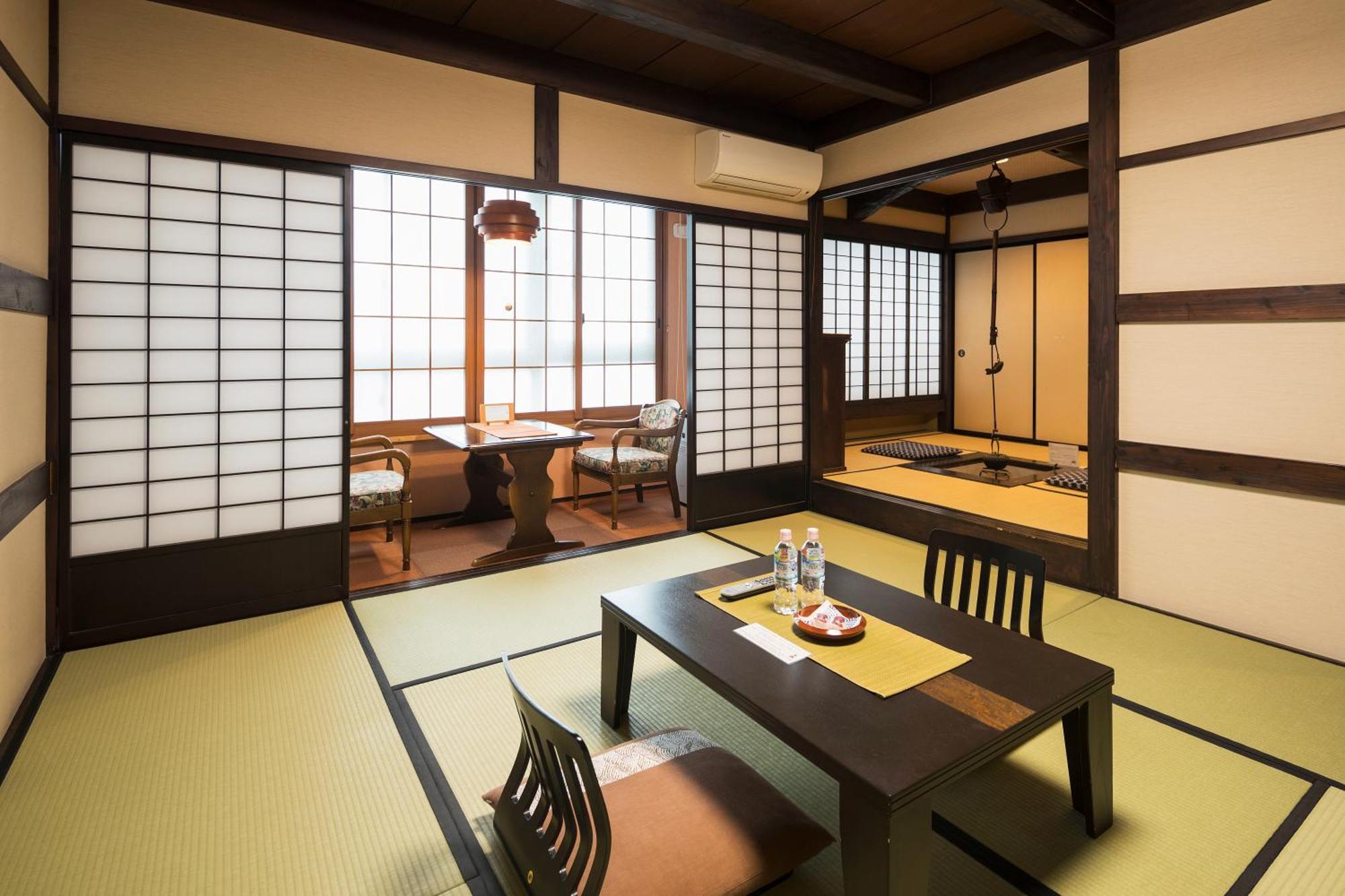 Ryokan Asunaro Такаяма Экстерьер фото